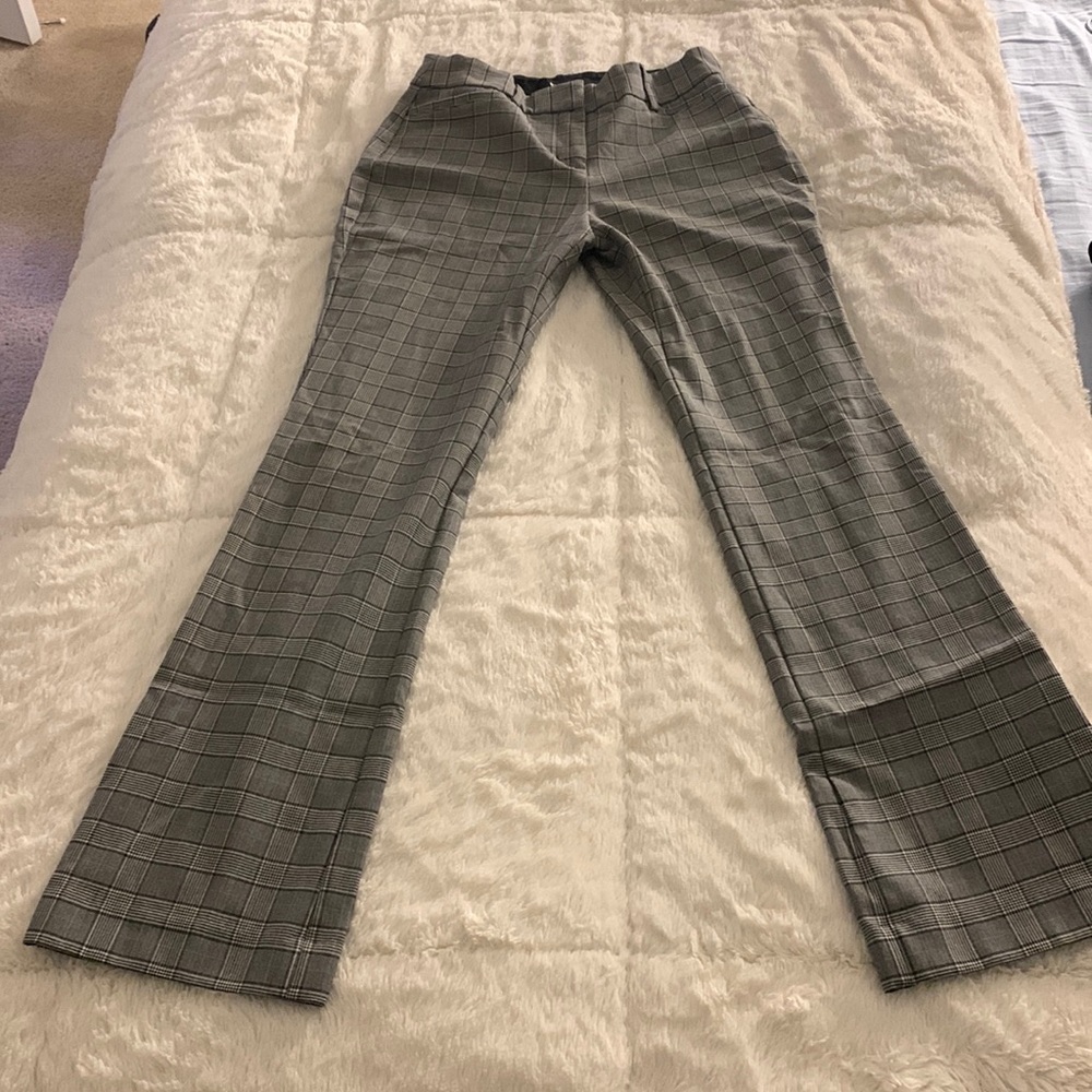 Express Brand - Barely Boot Columnist Pants